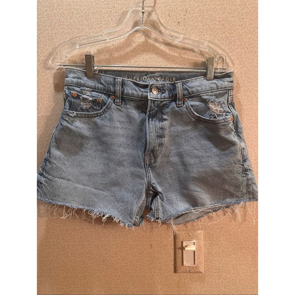 American Eagle ex boyfriend jean shorts
